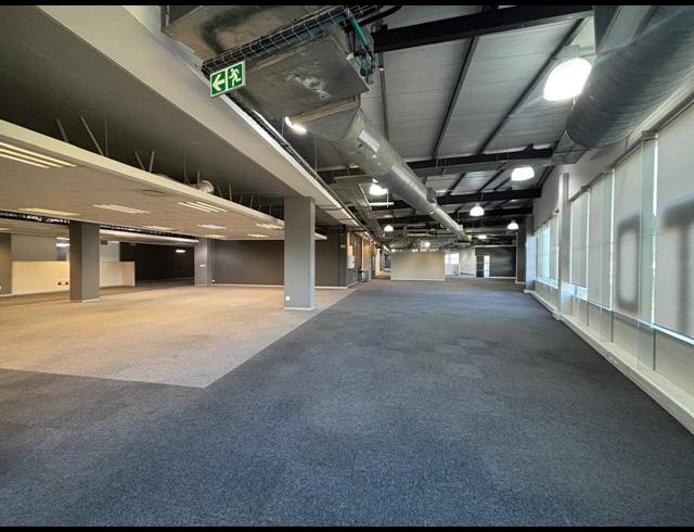 1,500M² OFFICE TO LET IN NORTHGATE BUSINESS PARK